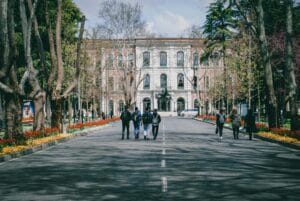 50 best scholarship opportunities in Canada for Nigerian students